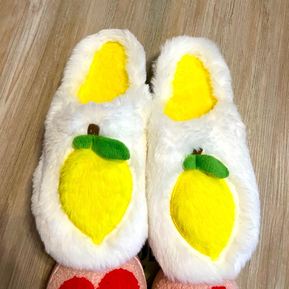 Lemon slippers